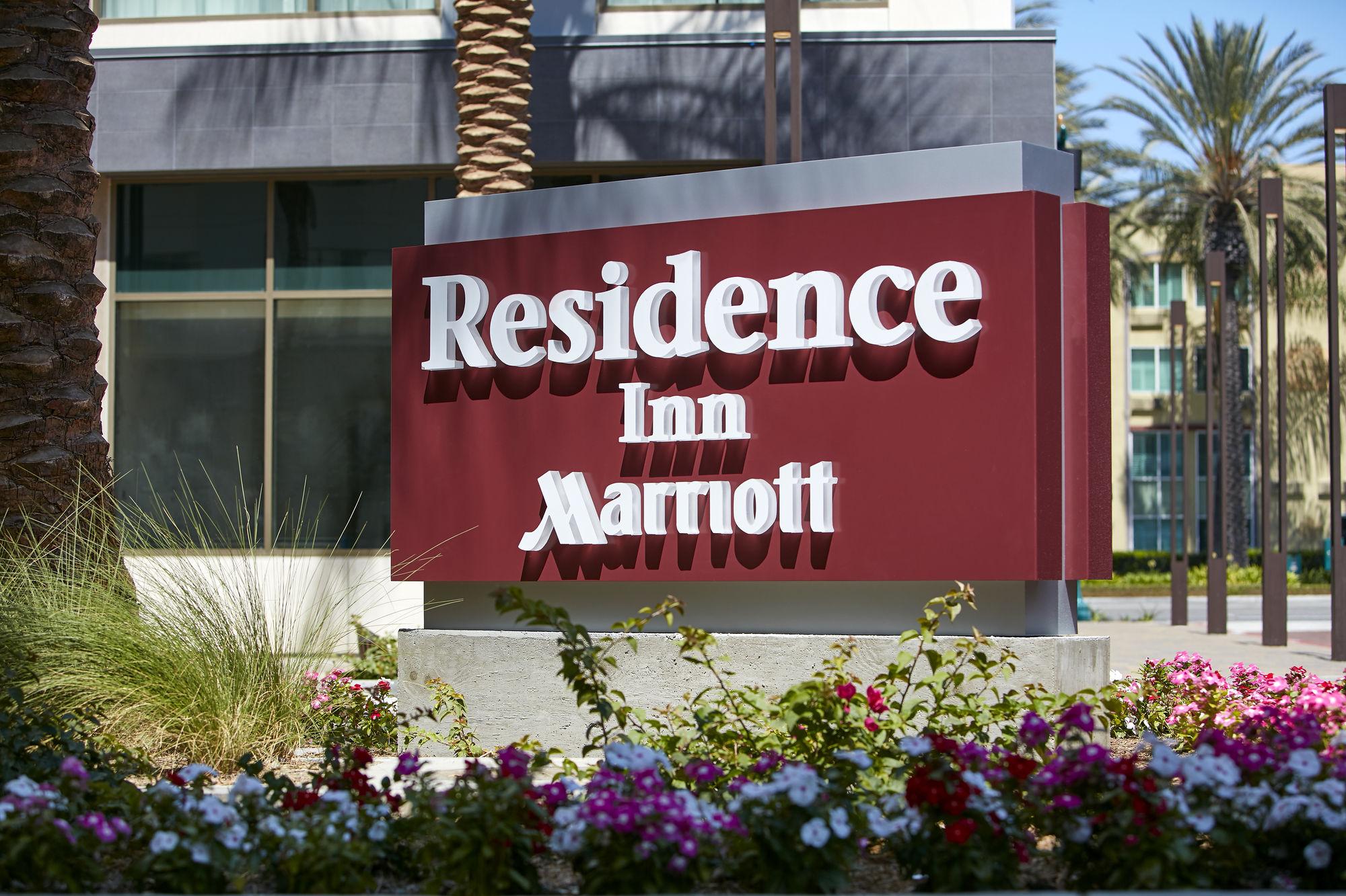 Residence Inn By Marriott At Anaheim Resort/Convention Center Exterior photo