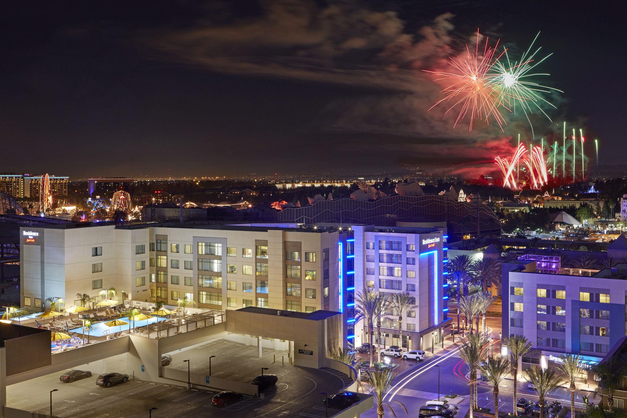 Residence Inn By Marriott At Anaheim Resort/Convention Center Exterior photo